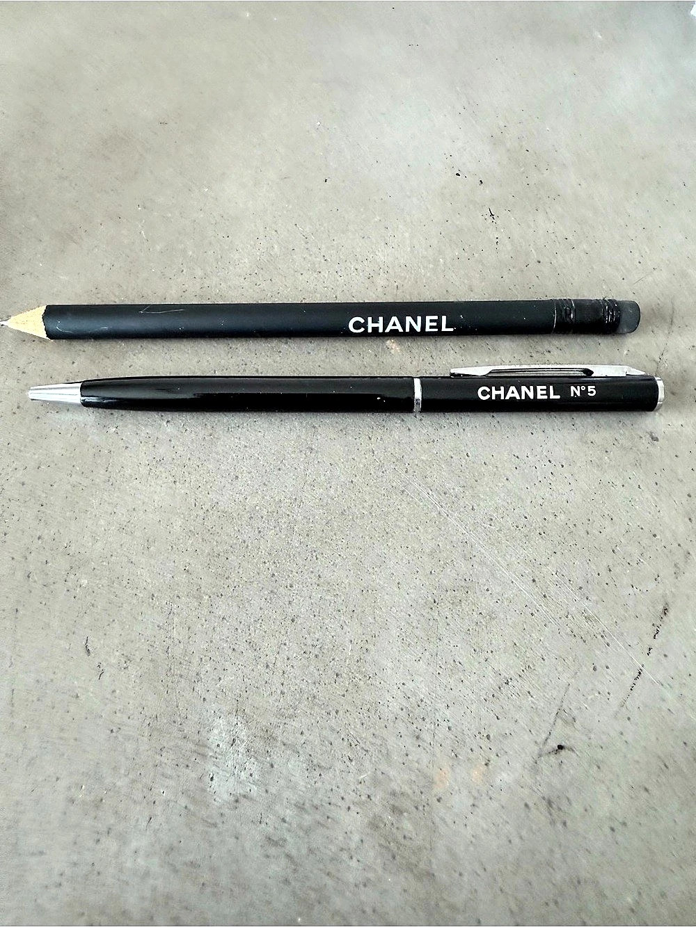 Chanel N°5 Pen in Black NWT and a Chanel pencil